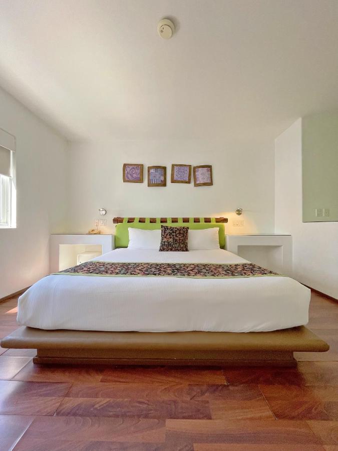 Seven Crown Express & Suites By Kavia Cabo San Lucas Esterno foto
