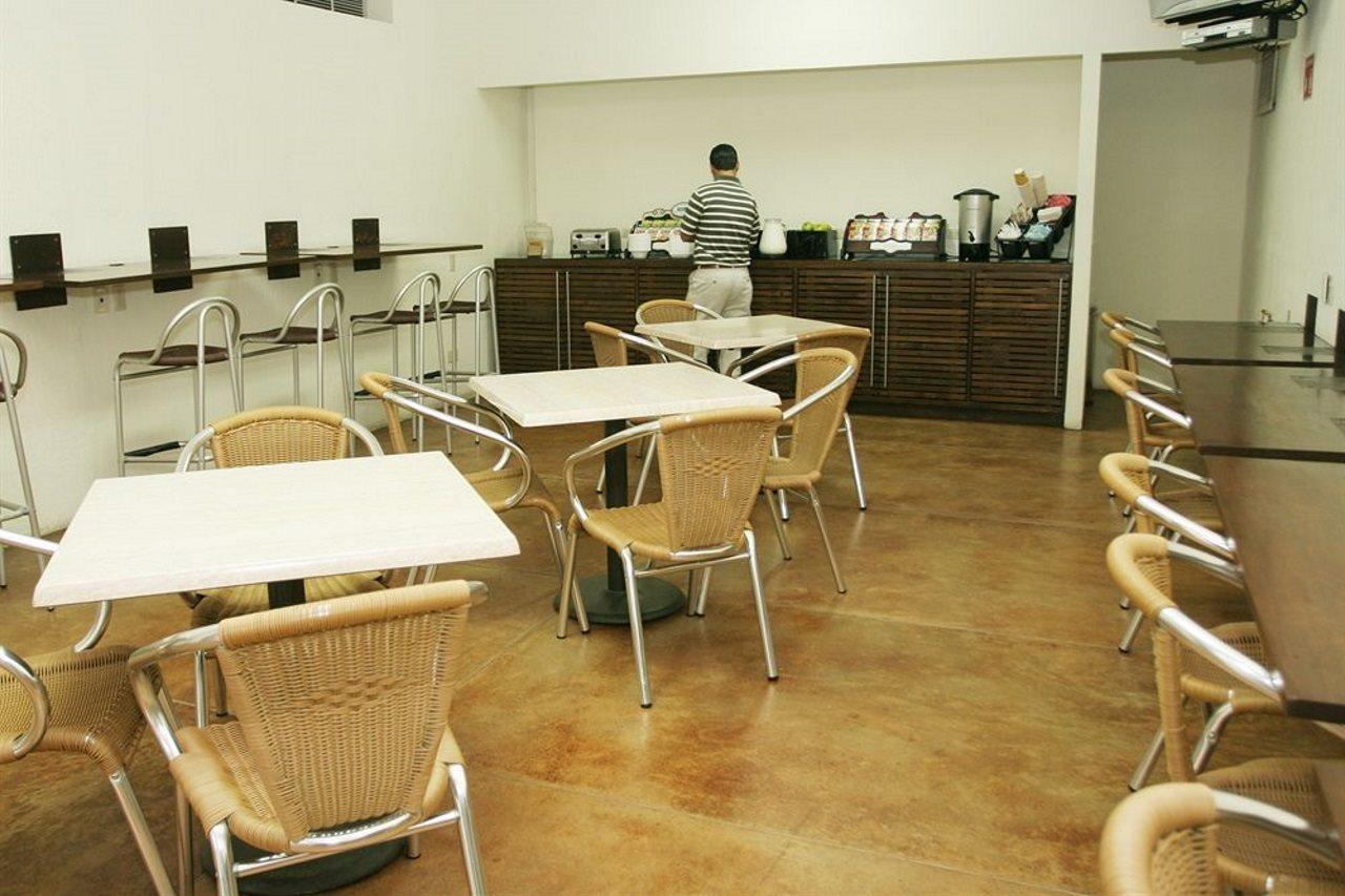 Seven Crown Express & Suites By Kavia Cabo San Lucas Esterno foto